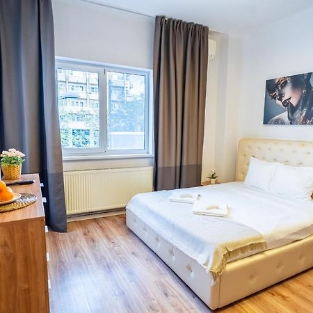 Cozy Apartments Near Calea Victoriei Bucharest Luaran gambar