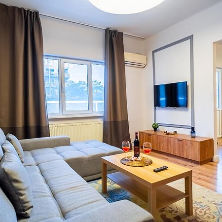 Cozy Apartments Near Calea Victoriei Bucharest Luaran gambar