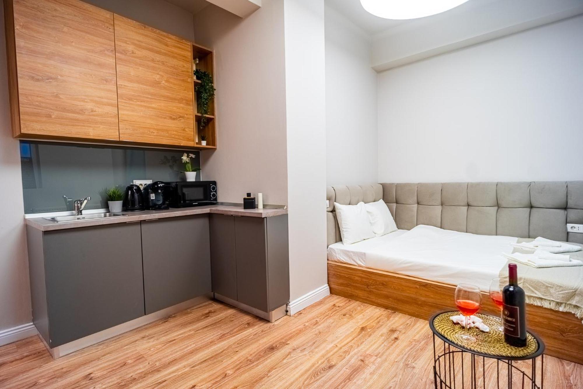 Cozy Apartments Near Calea Victoriei Bucharest Luaran gambar
