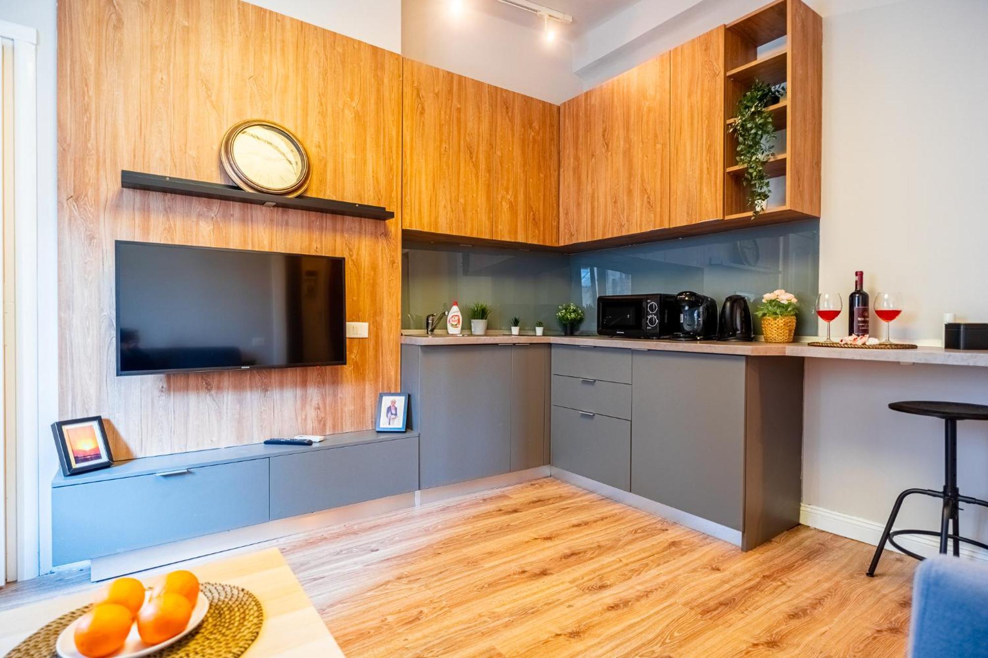 Cozy Apartments Near Calea Victoriei Bucharest Luaran gambar