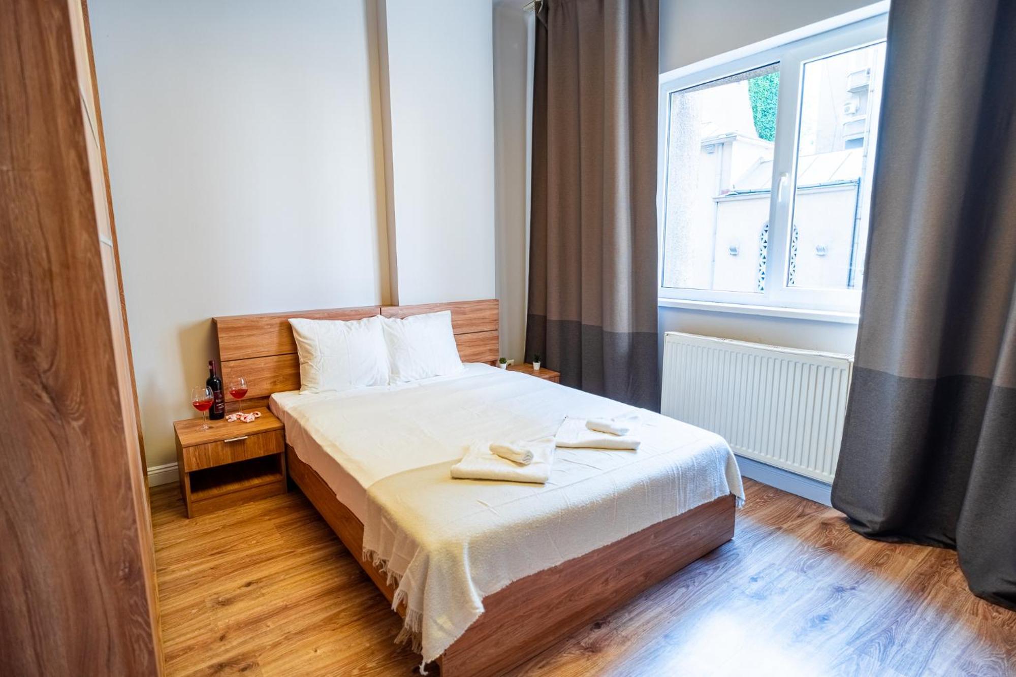 Cozy Apartments Near Calea Victoriei Bucharest Luaran gambar