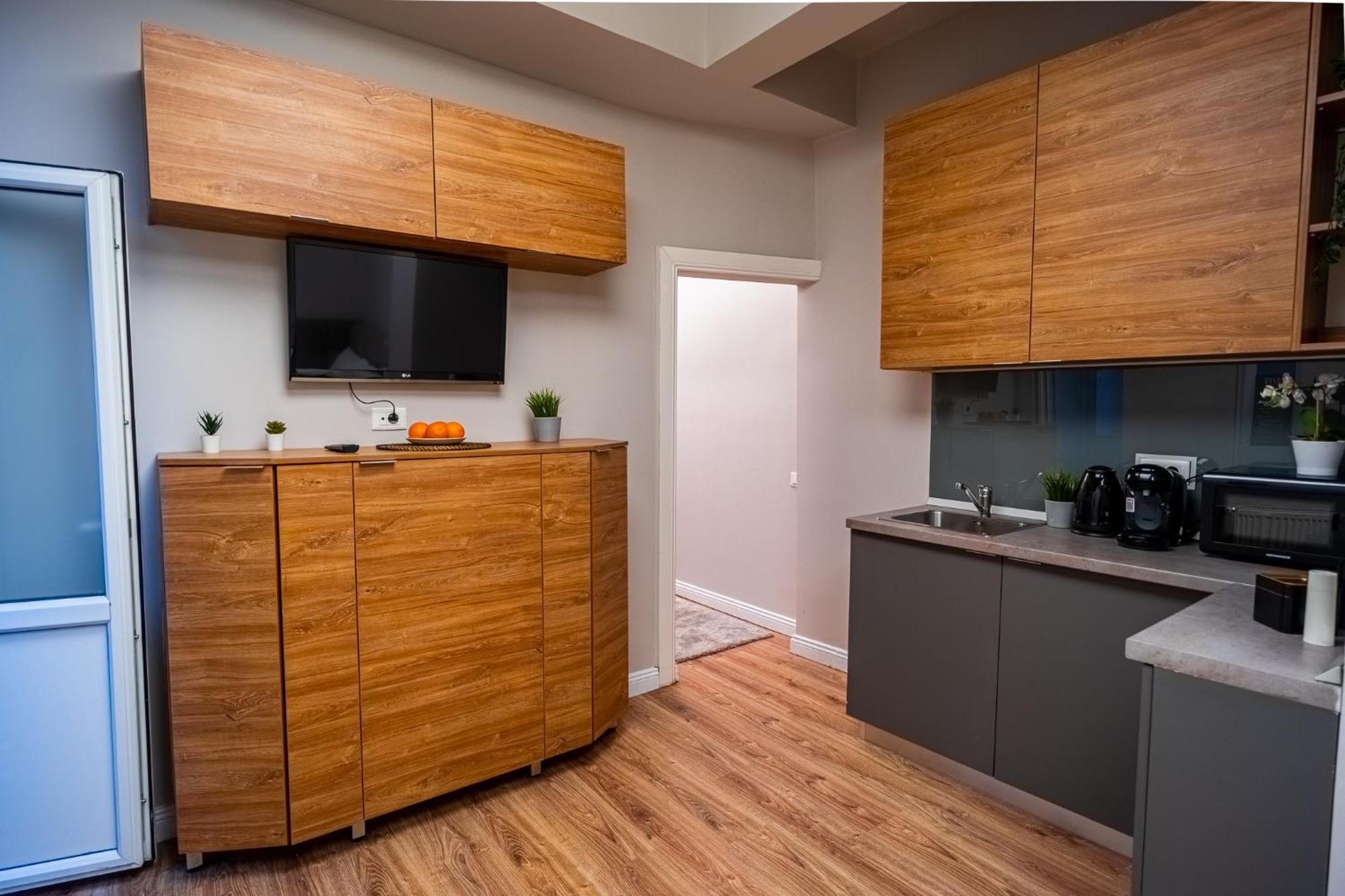 Cozy Apartments Near Calea Victoriei Bucharest Luaran gambar